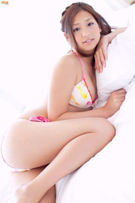 Bomb.TV写真ID0307 2010.11.30 GRAVURE Channel 2010.12 PART3 含视频