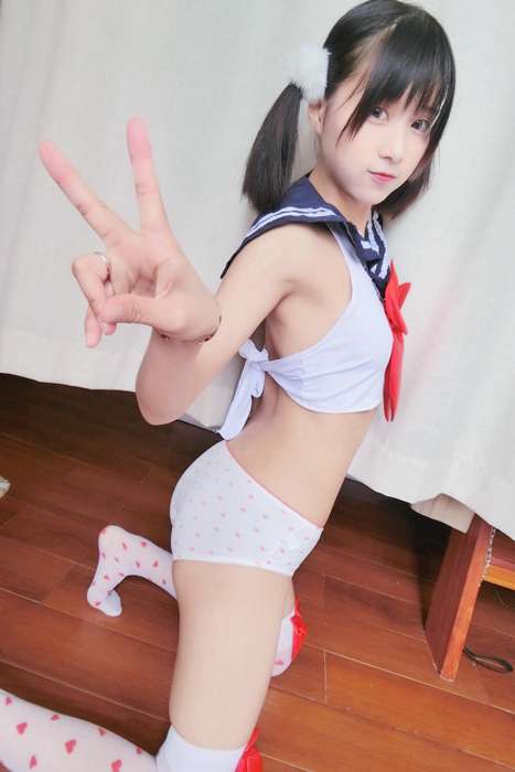 [布丁大法]ID0042 校服--性感提示：妖艳乳房挺拔动人渔网袜黑丝美艳情趣制服软妹连裤袜迷人曲线思春少妇渔网丝袜贵妇如饥似渴丝裤情趣宅男最爱夜店诱惑扛不住了包臀裙