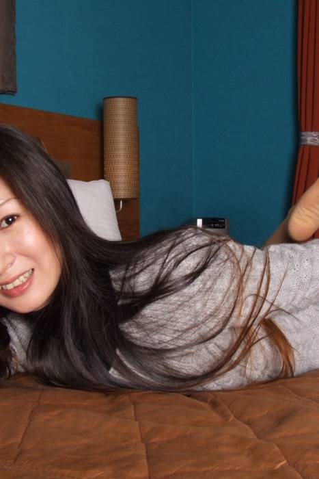 [cherryasianfeet高跟丝足性感丝袜足模]ID0002 02-09-2006 - Rainie