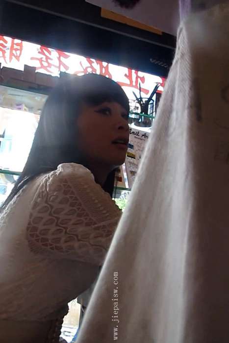 [大忽悠买丝袜街拍视频]ID0715 2013年10月之19