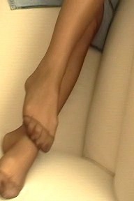 [feetweek性感丝袜美足美腿视频]ID0418 2004.12.07-120703