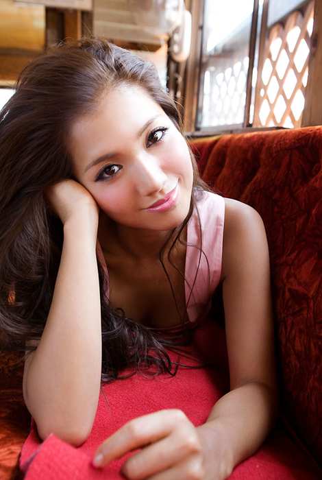 Image.tv写真ID0093 2007.10.19 Ayumi Uehara (上原歩) can't take eyes off you~キミの瞳に恋してる~