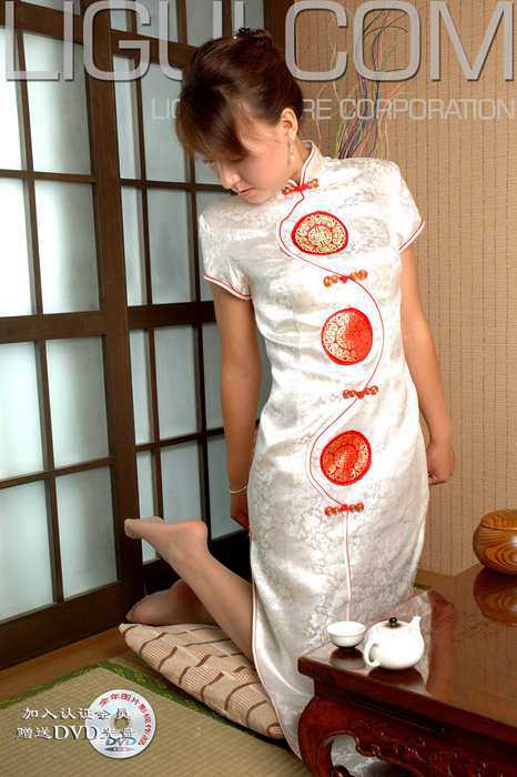 ligui丽柜2006.08.14 英子 旗袍肉丝