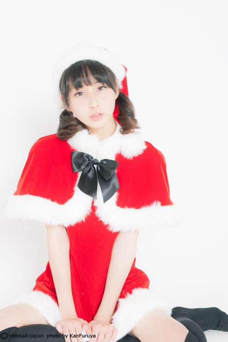 [双马尾辫清纯可爱美女写真]ID058 ま なこ